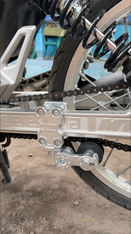 STABILIZER rantai universal #stabilizerrantai #stabilizerrantaiuniversal #stabilizerrantaimotor #otomotif #racing #ViralDiShopeeVideo #RacunShopee