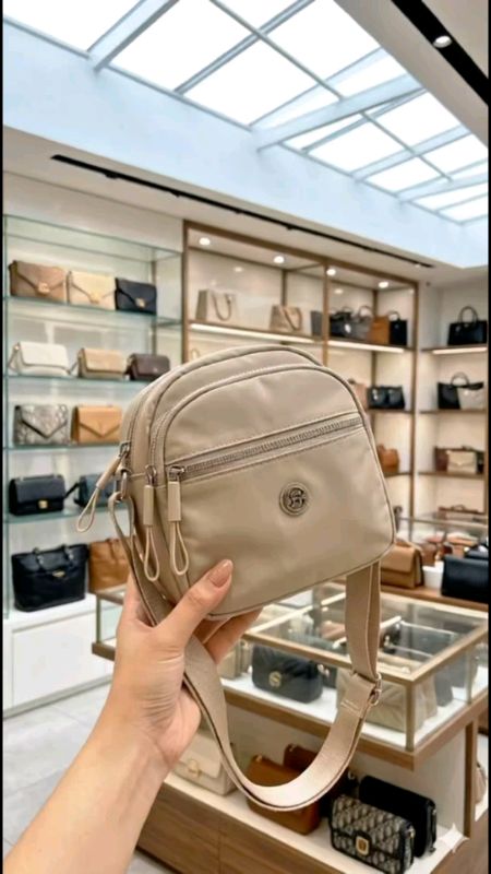 #buruanbelidishopee #tasmewah #topbangetdeh💯💯 #nyamandipakaiseharihari #cocokbangett #pasunukdibawakemana"#buruandiorderguys🥰 #