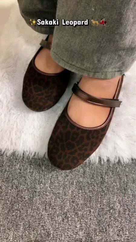 #flatshoes #flatshoeswanita #flatshoescantik #flatshoesmurah #sepatukuliah #flatshoeskekinian #flatshoeselegant #flatshoeskorea #sepatuflat #sepatu