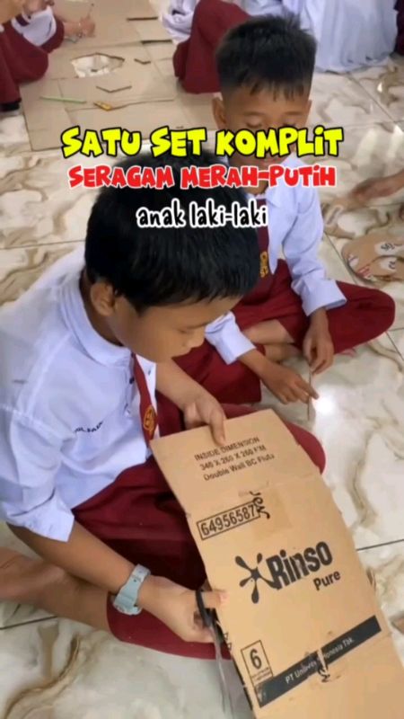 Satu set seragam SD merah putih anak laki-laki #seragamsekolah #SeragamSD #setelanseragamsdlengkap #seragamSDlengkap #Seragamsdlenganpanjang