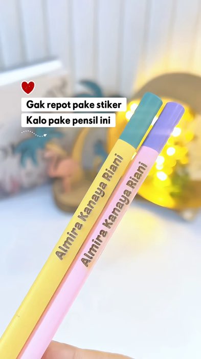 #pensilcustomnama #pensilanaksekolah #pensilnama #pensilcustommurah #RacunShopee #GakNyeselBeliIni