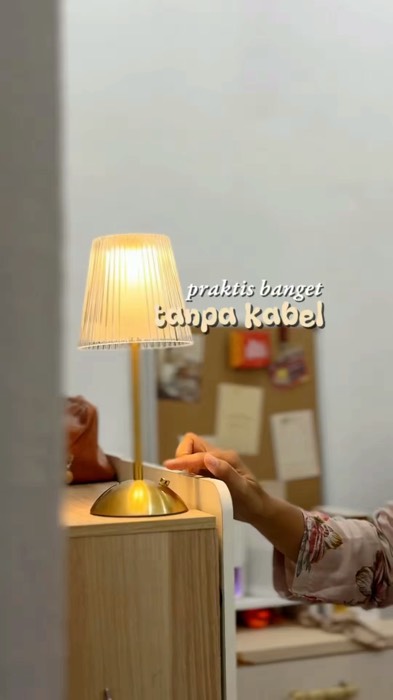 #lampumeja #tablelamp #lamputidur #lamputanpakabel #GratisOngkirRP0 #SpillBawaBerkah #PromoNonStop #ViralDiShopeeVideo