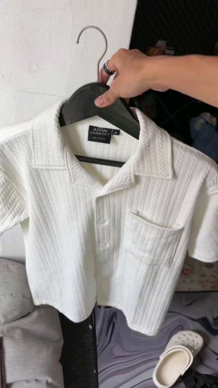 Atasan rajut putih simpel dan elegan, lembut dipakai, cocok untuk santai atau hangout #fypシ #belanjadishopee #RacunShopee