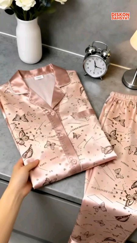 Piyama Wanita Set Satin Lengan Pendek Celana Panjang Bahan Satin Premium Baju Tidur Setelan Bermotif Pajamas Korean Style #piyamawanita #koreanstyle