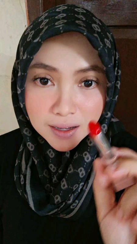 rekomendasi lipbalm. #lipbalm #rekomendasilipbalm #lipstikmaybelline #lipoil #Maybelline