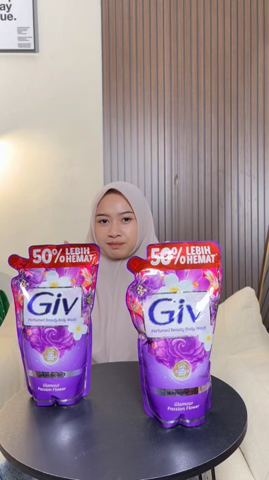 Sabun mandi cair giv ungu isi 5#ViralDiShopeeVideo #Diskon50Persen #GratisOngkirRP0 #sabuncair #sabunmandicair #sabungiv #sabuncairgiv