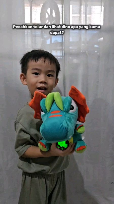 #mainananak #mainanviral #telurdinosaurus #mainanedukasi #bonekadino #kadoanak #dinosaurtoy #mainankekinian #mainanunik #crackineggs #TosyenOkiedog