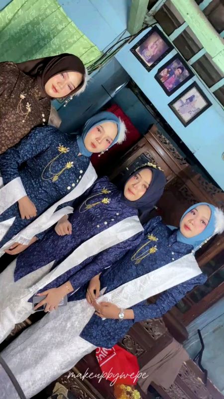 #RacunShopeeOOTD #RacunShopeeOutfit #RacunShopeeLokal #RacunShopee #ShopeeFashionHaul #kebayamodern #yearbook #kebayayearbook #kebayajanggan