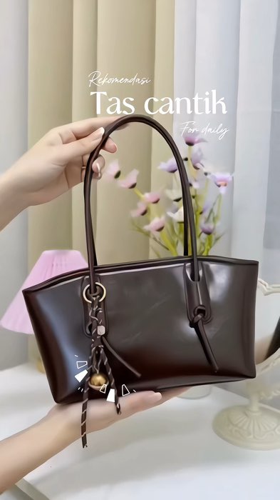 Tas cantik kekinian #shoulderbag #totebag #tasbahu #tasmurah #taswanita #murahberkualitas #murahbanget #racuntas #tasstylish #taskekinian #RacunShopee