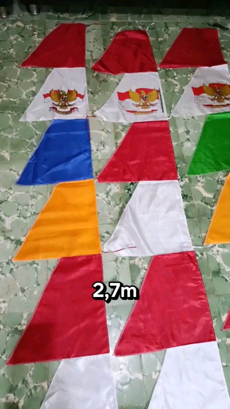 Umbul umbul Zigzag  2,7 meter #umbulumbul17agustus #umbulumbulmerahputih #PromoNonStop #GratisOngkirRP0 #ViralDiShopeeVideo