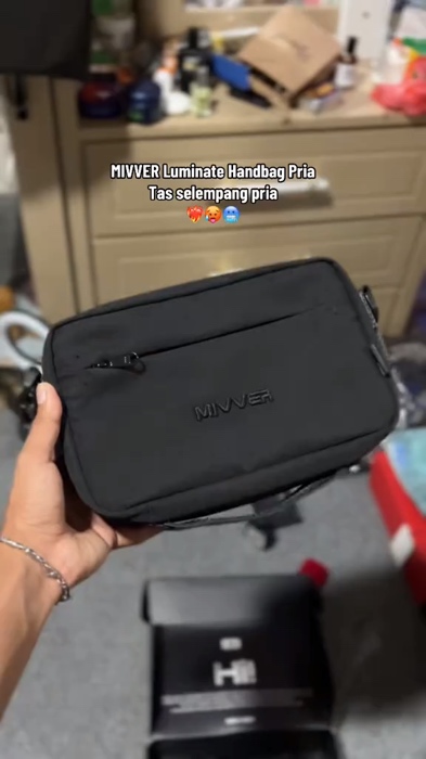 Handbag nya para pria sejati sih ini mivver #OOTDFashionShopee #RacunShopee #handbag #handbagpria #handbagcowok #handbagmivver #handbagkeren