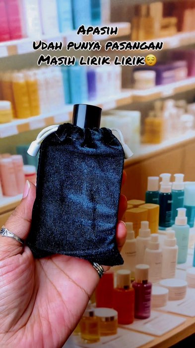 Gercepin parfum harum begini seharga cilok#parfum #parfume #parfumviral #parfumereccomended #parfummurah #RacunShopee