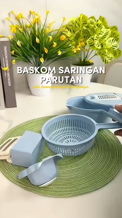alat parutan baskom peniris #parutanbaskom #parutanserbaguna #alatdapur #GratisOngkirRP0 #ViralDiShopeeVideo