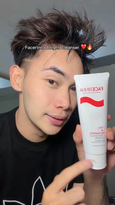 Minimal sama sama glowing yah kan 😜