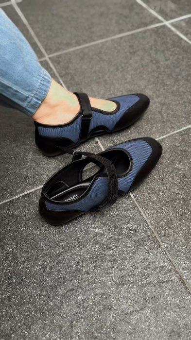 Sepatu cantik kekinian… #sepatu #sepatucantik #sepatumurah #sepatukekinian