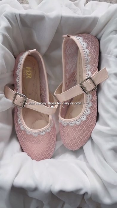 FLATSHOES GEMESS DAN HARGANYA MURAH BANGET🫶🏻✨🌸💞#flatshoescantik #sepatuwanitakekinian #FashiondiShopee #Diskon40RB #Cashback50RB #GratisOngkirRP0