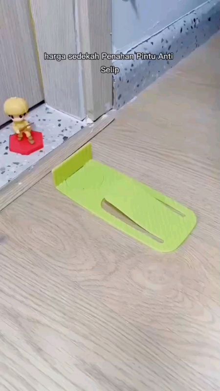 Penahan Pintu Anti Selip dengan Sistem Injak Praktis #doorstopper  #penahanpintuantislip #RacunShopee #ShopeeCOD
