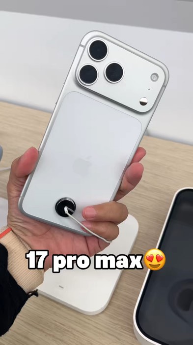Iphone 17 pro max #iphone17promax #iphone17 #iphone #SpillRacunShopee #spillbyadindaputriirwti #RacunShopeeCheck #RacunShopee #ShopeeReview