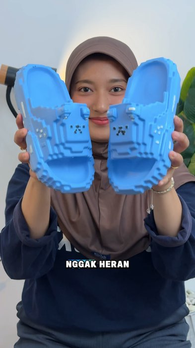 Sandal anak model Minecraft unik dan stylish ini harganya murah banget 😱 #sandalanak #sandalminecraft #sandalanaklucu #sandalanakmurah