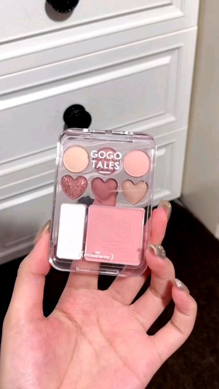 #gogotales #gogotaleseyeshadow #gogotalesblush #gogotalesblusheyeshedow #gogotalesmakeup #gogotalescosmetic #SpillRacunShopee #RacunShopee #shopee