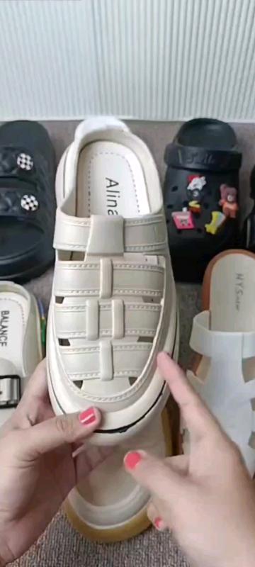 sepatu wanita model terbaru baru sepatu ini bisa untuk sehari-hari #wanita #terbaru #sepatu #murahbanget #model #fashion