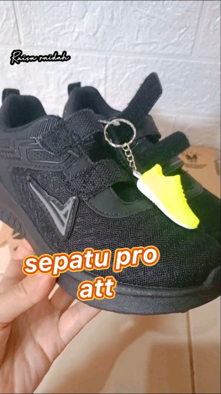 sepatu  sekolah pro att #sepatusekolah #sepatu #sepatuproatt #proatt #perlengkapansekolah #sekolah #sd #shopeevideo #unboxing #anaksd