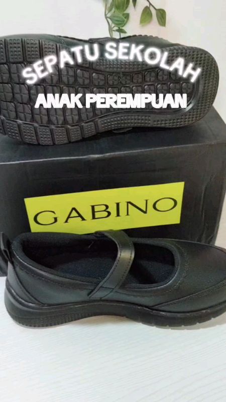 #ShopeeLook #ShopeeFashionHaul #SpillRacunShopee #RacunShopee #sepatusekolahanakperempuan #sepatugabino #gabino