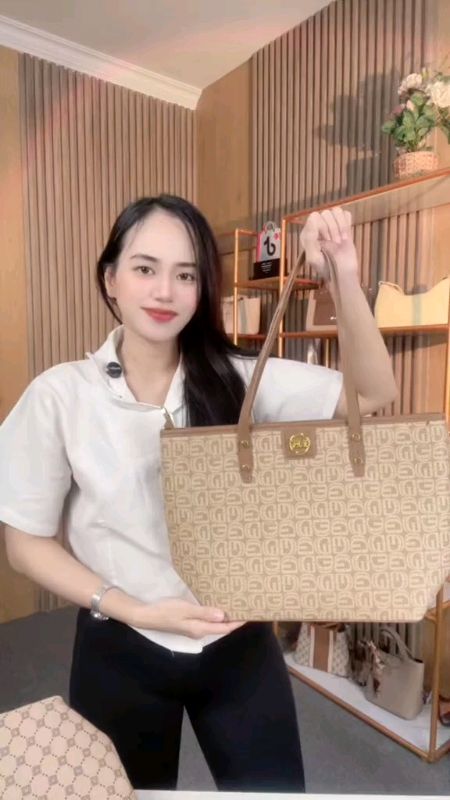 Rekomendasi Setelan Wanita #RacunShopee #RacunShopeeCheck #ShopeeFashionHaul #RacunShopeeCantik #SpillRacunShopee #ViralDiShopeeVideo #onesetkekinian