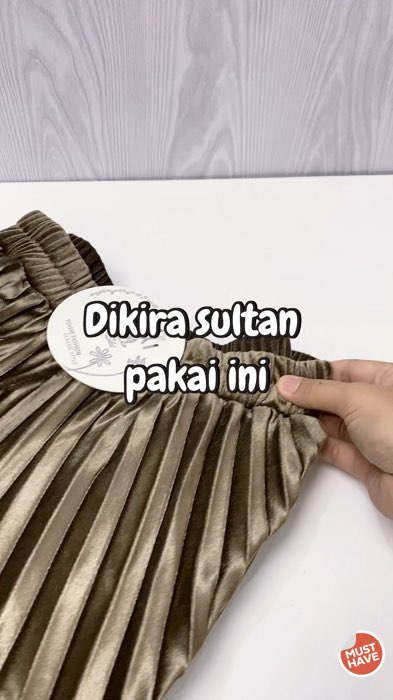 Rok plisket bludru #RacunShopee #ShopeeFashionHaul #ShopeeLook #ViralDiShopeeVideo #SpillRacunShopee