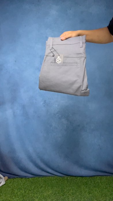 Kendala banyak orang kalau beli celana chinos itu jaitannya banyak yang lepas tapi kalau chinos bapin ini udah 3lapis jaitannya #chino #chinospanjang