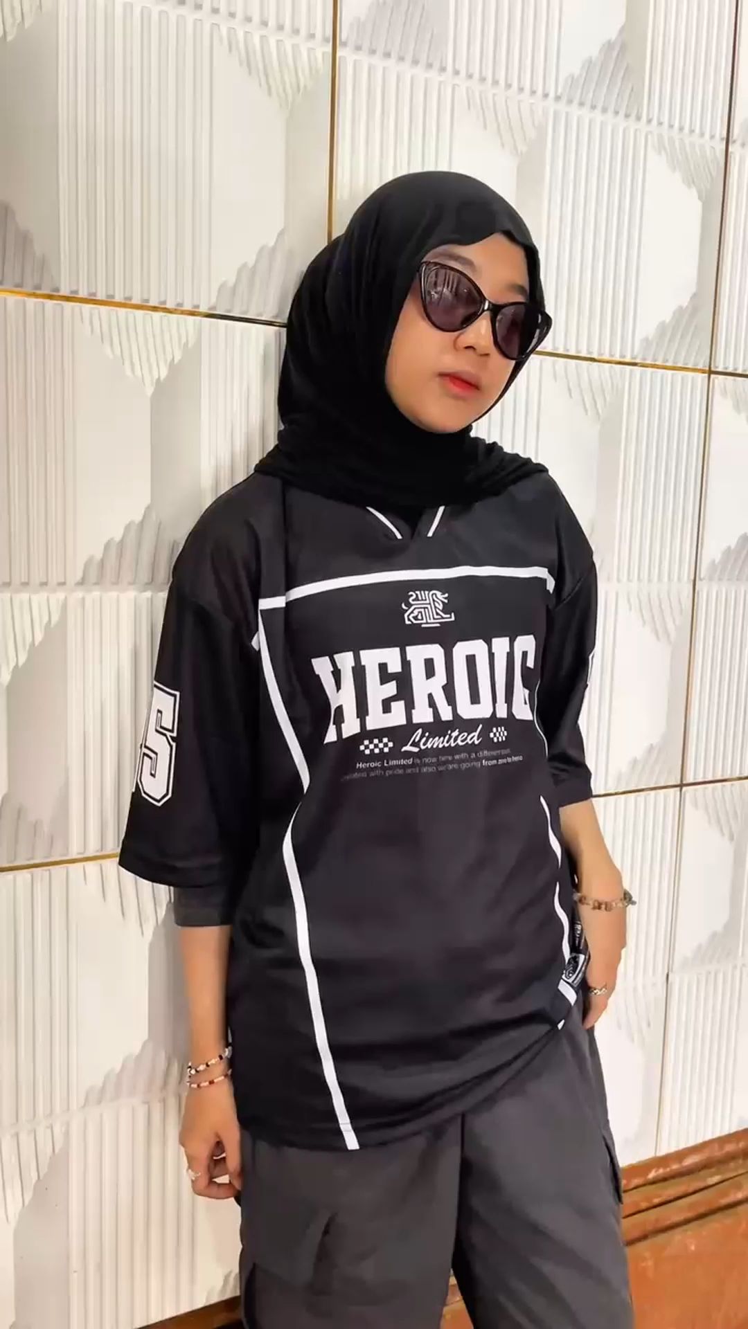 EP56. BK25 #oversized shirt for couple #croptopstyle #StyleInMotion #Oversized #foryou #jersey #NFL #oversizedshirt