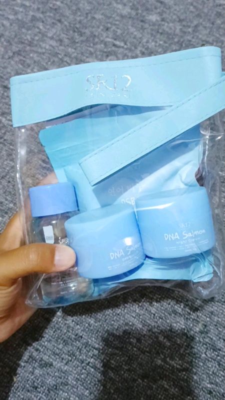 #PromoNonStop #ShopeeBeautyHaul #SpillRacunShopee #GakNyeselBeliIni #Diskon50Persen #GratisOngkirRP0  #sr12skincare #dnasalmon