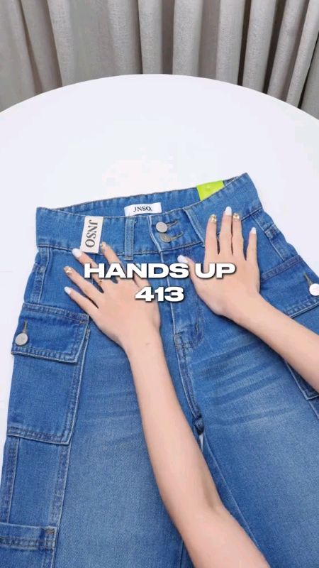 Si paling edgy tapi tetep effortless? #loosejeans #highwaistjeans #jiniso #fyp #viral
