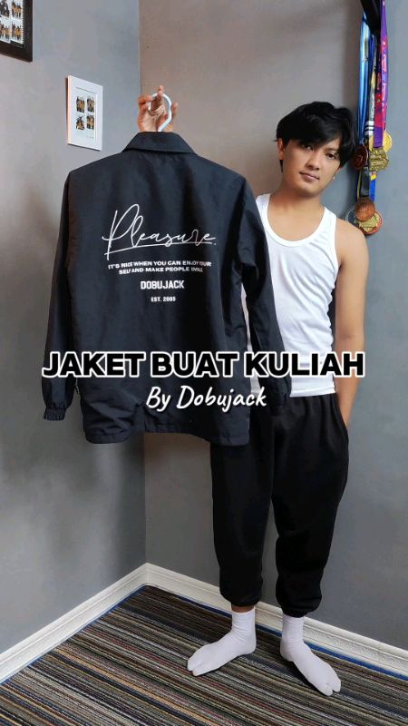 jaket yang cocok buat kuliah. #jaket #jacket #outfitkuliah #ootdkuliah #tipsoutfit #tipsfashion #shopeefashionhaull #casualstyle #jaketharian #fyp