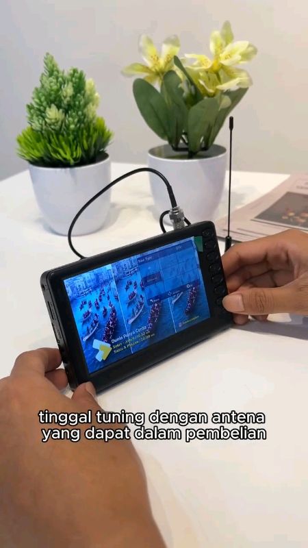 TV Portable #tv #tvdigital #tvportable #Taffware #tvtaffaware #stb #tvmurah #ViralDiShopeeVideo #tvmonitor #ShopeeCOD #RacunShopee