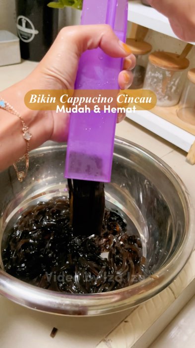 Cetakannya di keranjang ya #SpillRacunShopee #racunshopeee #SpillBawaBerkah #cetakanjelly #cetakanmiejelly #miejelly #cappucinocincau #resepsimple