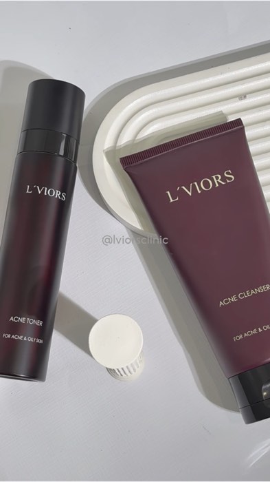 Sabun dan toner untuk kamu acne fighter, back acne, dan muka berminyak✨ #lviors #lviorsofficial #cleanser #sabunmuka #toner #jerawat #viral