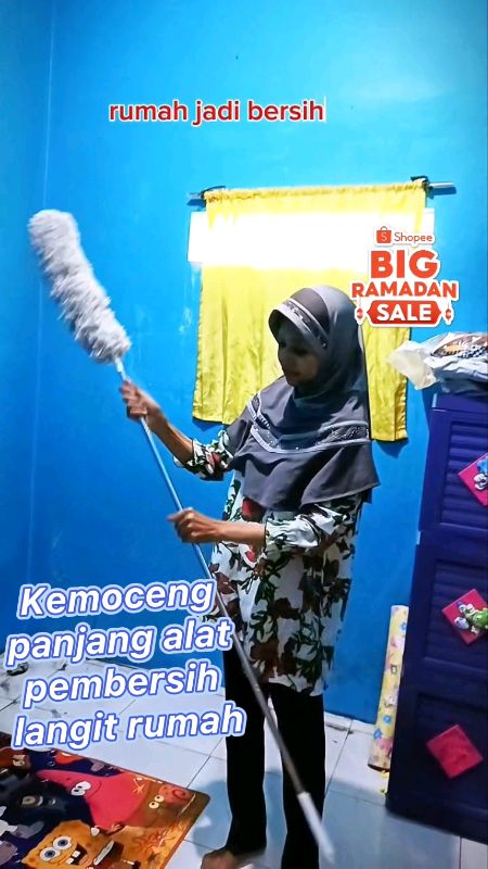 kemoceng panjang alat pembersih langit rumah beli disini👆🛒🔥#kemocengpanjang #kemocengmicrofiber #kemocengviral #bigramadansale #RacunShopeeCheck