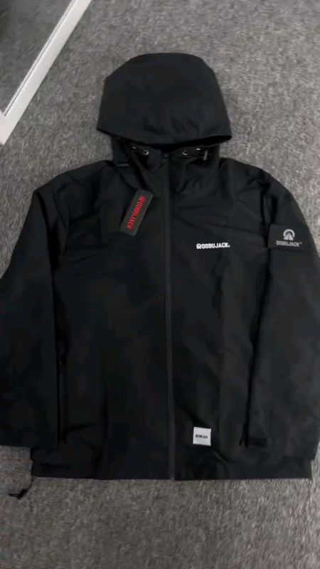 jaket gorpcore Vela dobujack