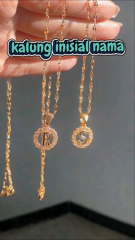 cantik banget kalung inisial nama✨#kalunginisialnama #kalungtitanium #ShopeeCOD #PromoNonStop #PejuangRupiah #SpillBawaBerkah #Diskon40RB #CODinApa