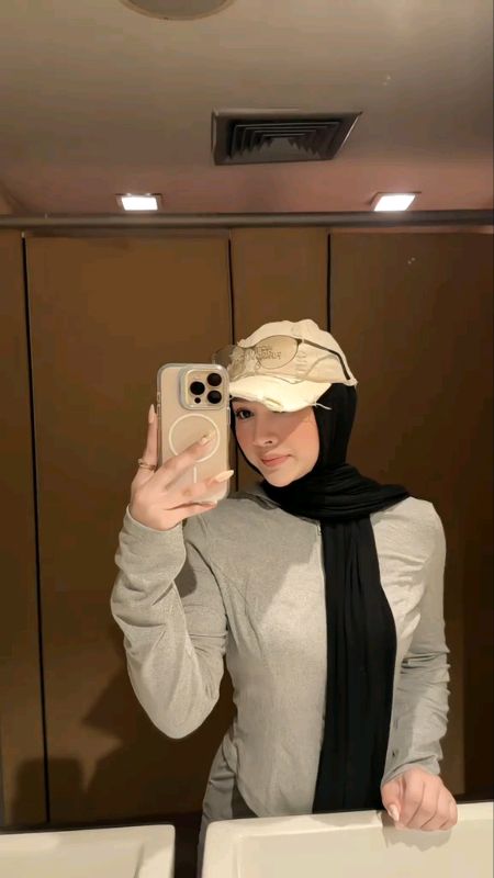 #pashminakaos #pashminajersey #pashminainner2in1 #pashmina #kerudung #hijabstyle #SpillBawaBerkah #diViralDiShopeeVideo