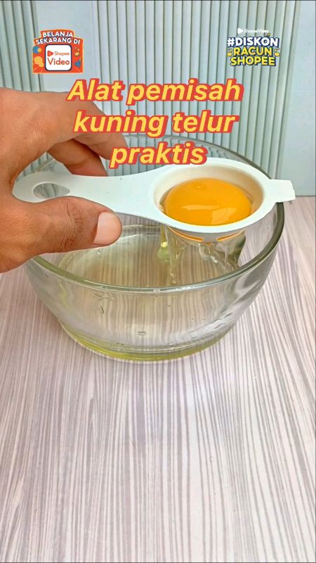 Alat pemisah kuning telur praktis.. #DiskonRacunShopee #ViralDiShopeeVideo #ShopeeCOD #RacunShopee #BadaiTapiBudget #PromoNonStop #shopeevideo