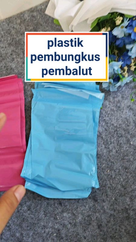 Plastik pembungkus pembalut praktis, rapi, dan higienis. Cocok dibawa ke mana saja! ✨ #plastikpembungkuspembalut #tempatpembalut #perlengkapanwanita