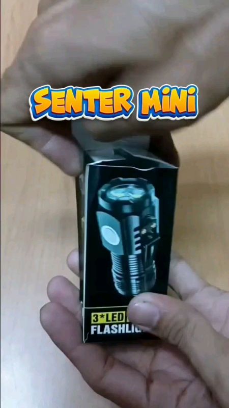 Senter mini dengan 3 lampu LED #sentermini #senterminiterang #senterminiled