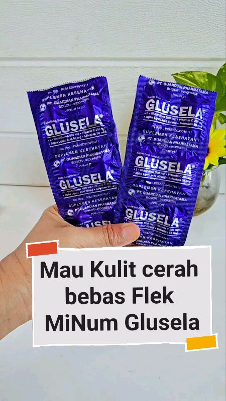 punya flek hitam memabndel?? coba minum glusela,buktikan sedniri khasiatmya#glusela #gluselalglutathione#kulitsehatcerah#ShopeeBeautyHaul#ShopeeCOD