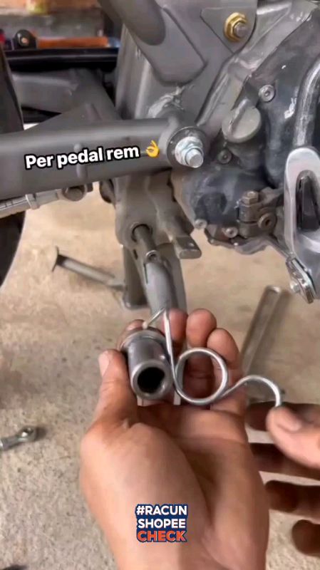 Per Pedal Rem Belakang CB #fypシ #RacunShopeeCheck #shopeevideo #RacunShopee