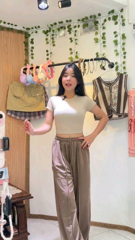 baju crop tok#OOTDFashionShopee #RacunShopeeCheck #RacunShopee #kaoscroptop #bajucroptop #bajucrop #atasanwanita #ViralDiShopeeVidio #bajuviral