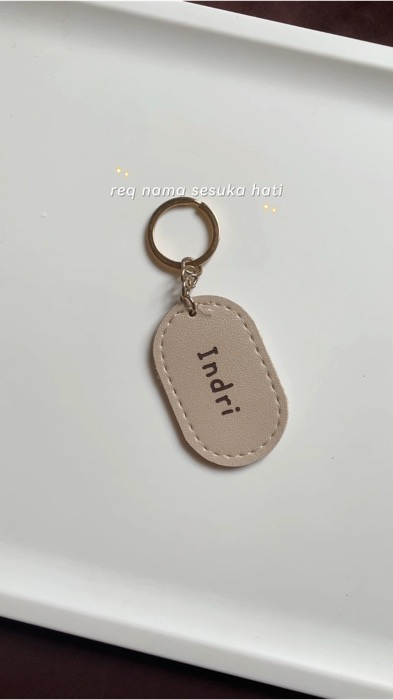Yaaaa ampun aesthetic banget key chain nya ❤️‍🔥#kaychain #gantungankunci #DiskonShopeeVideo #fashionshopeehaul #Diskon50Persen