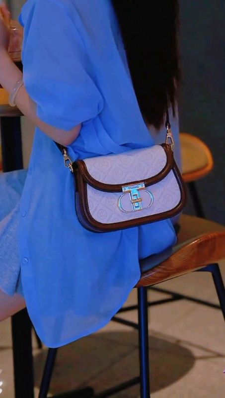 #RacunShopee #SpillRacunShopee #ShopeeFashionHaul #ShopeeLook #taswanita #tasselempang #minibag #tasmurah