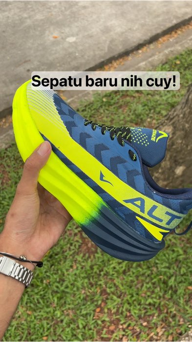 Sepatu running gokil ini #RacunShopee #Diskon50Persen #ShopeeMixnMatch #ShopeeLook #ShopeeCOD #ShopeeHaul #ViralDiShopeeVideo #SpillRacunShopee